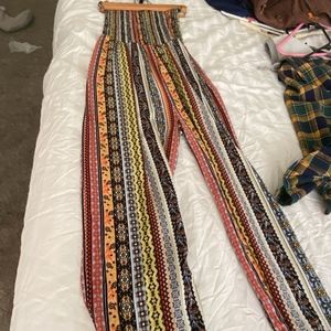 Strapless multicolor crop leg romper